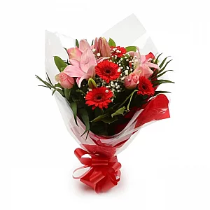 Pink and Red Deluxe Bouquet