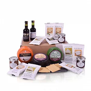 Port and Cheese Gift Box